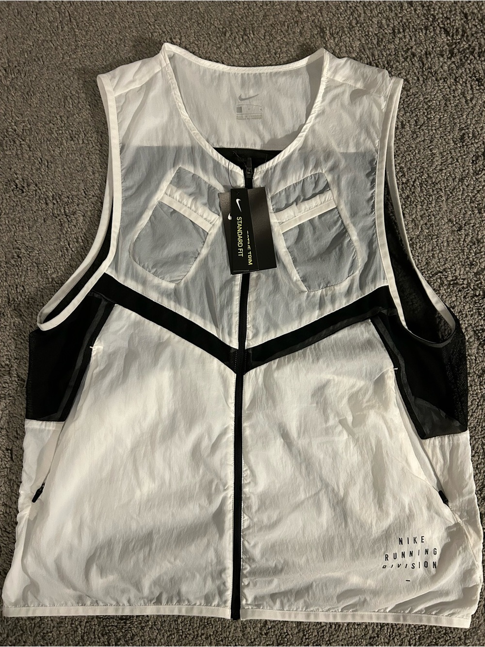 Nike Vest Run Division Pinnacle Running Packable Vest Men's Large New With Tags!